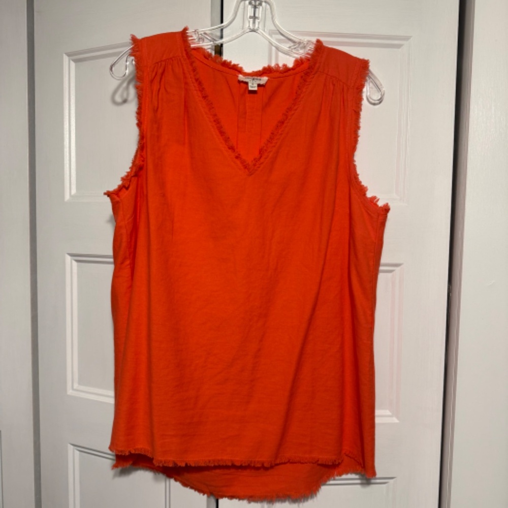 Umgee Medium Coral Sleeveless Top